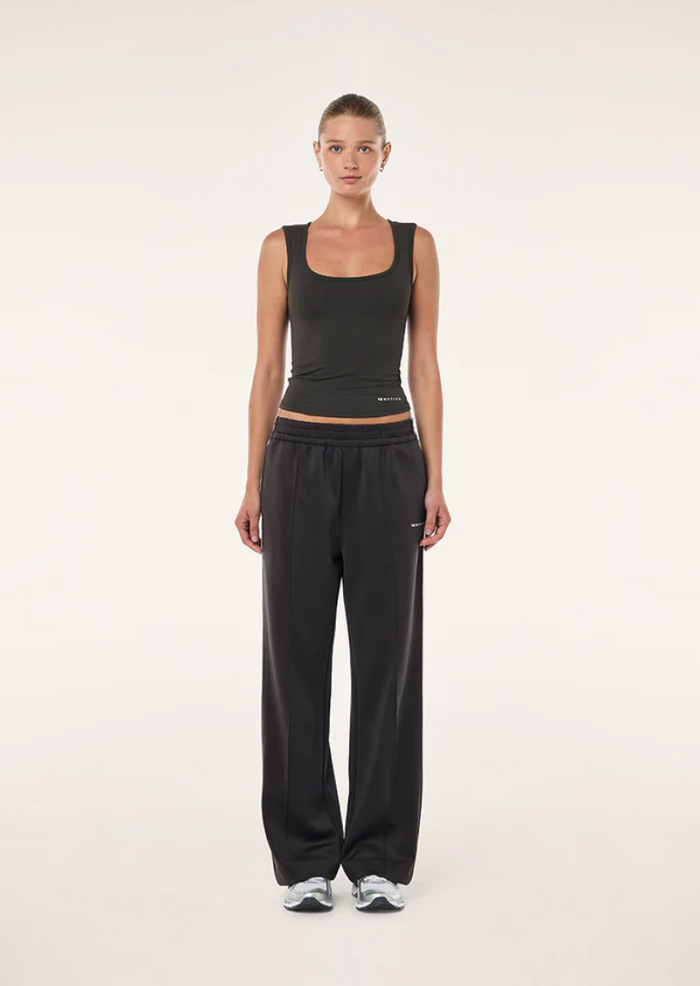 P.E Nation Refine Scoop Tank (Smokestone)