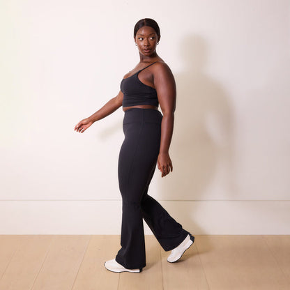24/7 Revitalise Flare Leggings - Midnight Black