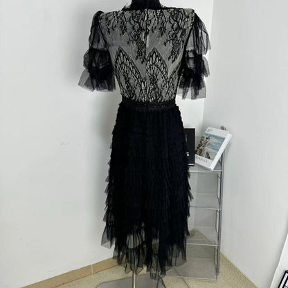 Belted round-neck lace dress