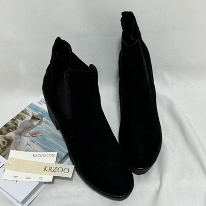 British-Style Platform Round-Toe Ankle Boots