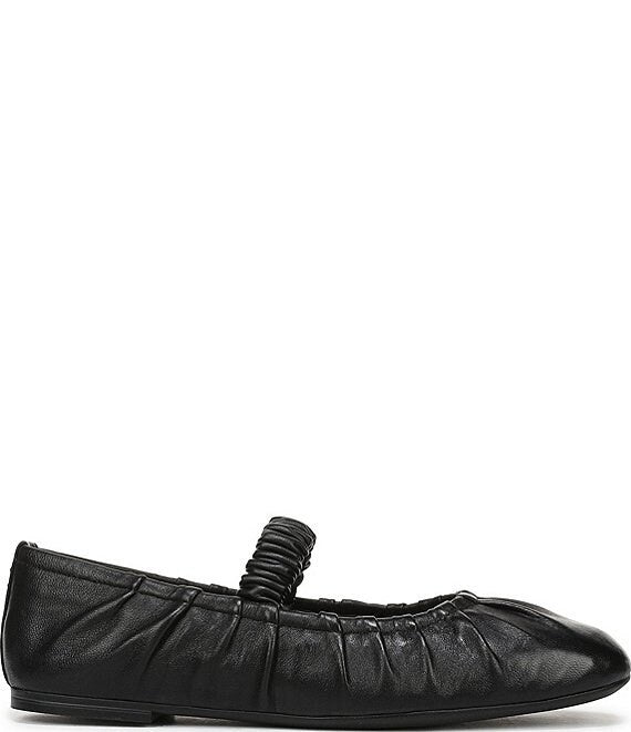Circus NY by Sam Edelman Blythe Flat in Black
