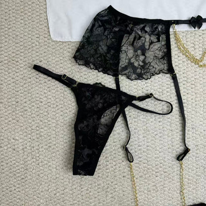 Embroidered lace lingerie set