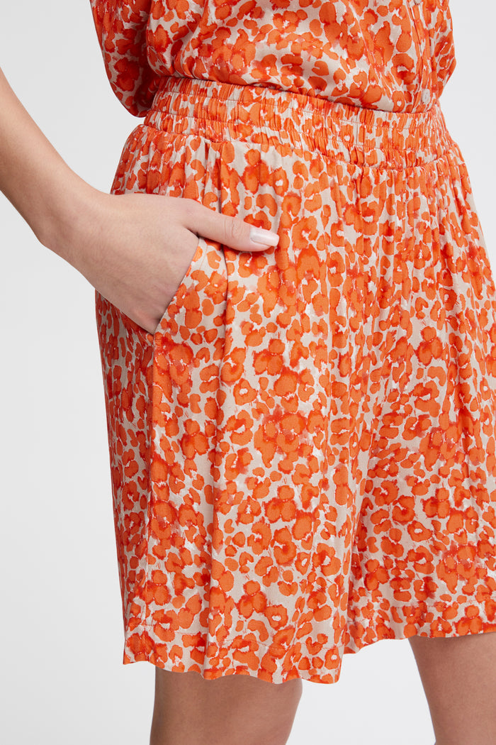Haylie Shorts (Coral Rose)