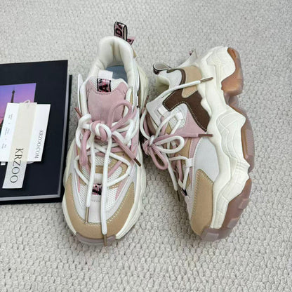 High-top sports shoes