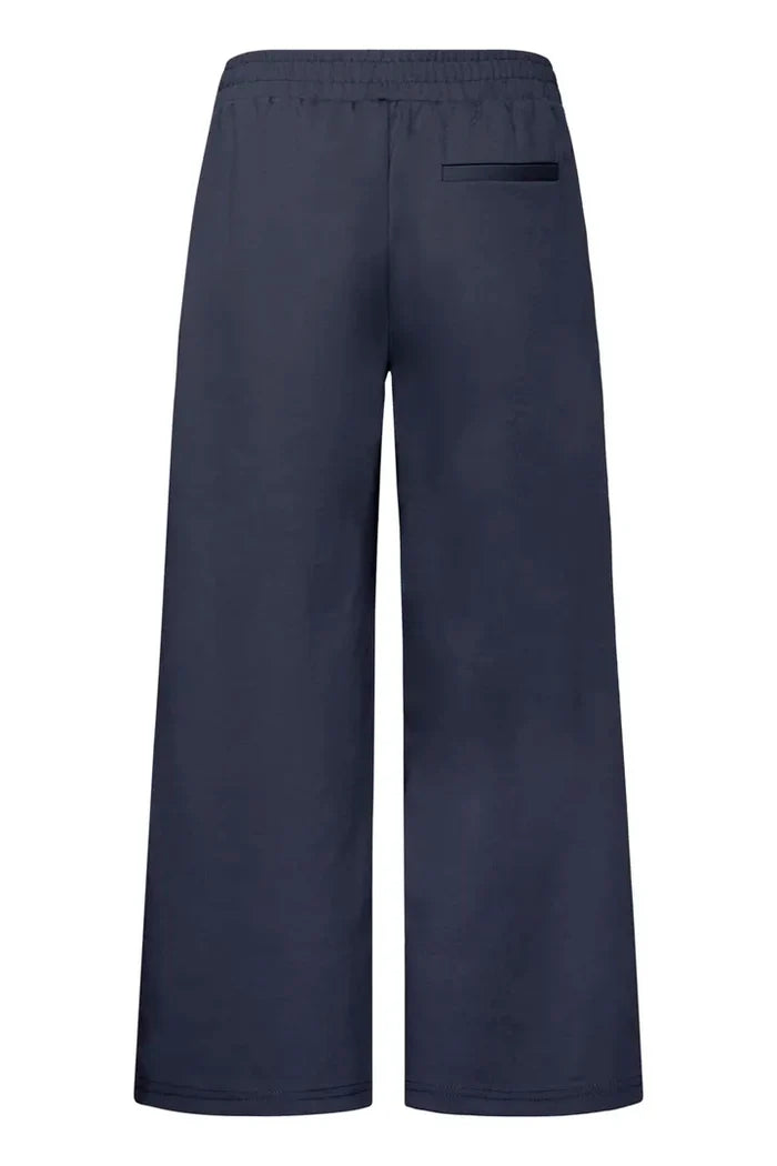 Kate Cropped Wide Leg Pants (Total Eclipse)
