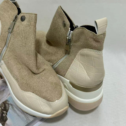 Mid-Heel Side-Zip Boots