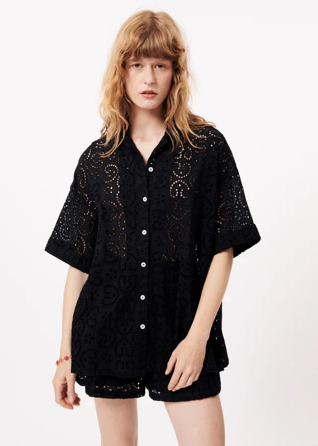NATASHA SHORT SLEEVE SHIRT (BLACK)