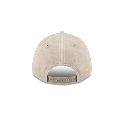 New Era N.Y Yankees 9Forty Snapback Cap (Washed Pebble/Black)