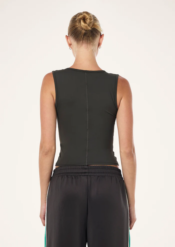 P.E Nation Refine Scoop Tank (Smokestone)