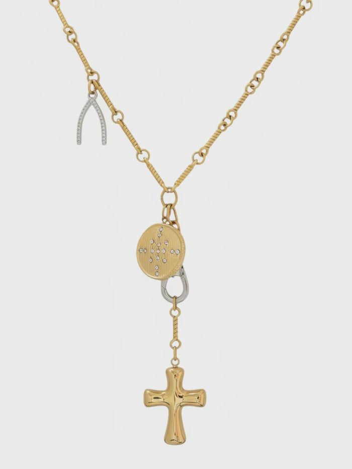 Plot Twist Necklace