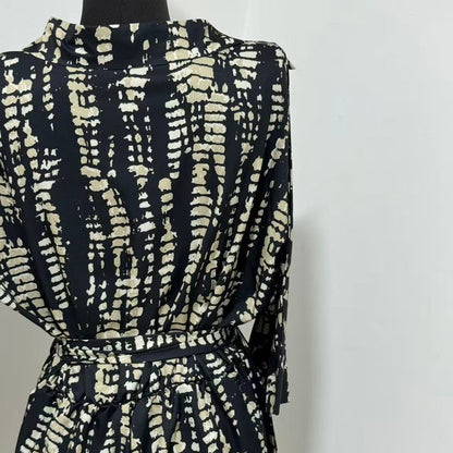 Printed Loose-Fit Satin Wide-Leg Jumpsuit
