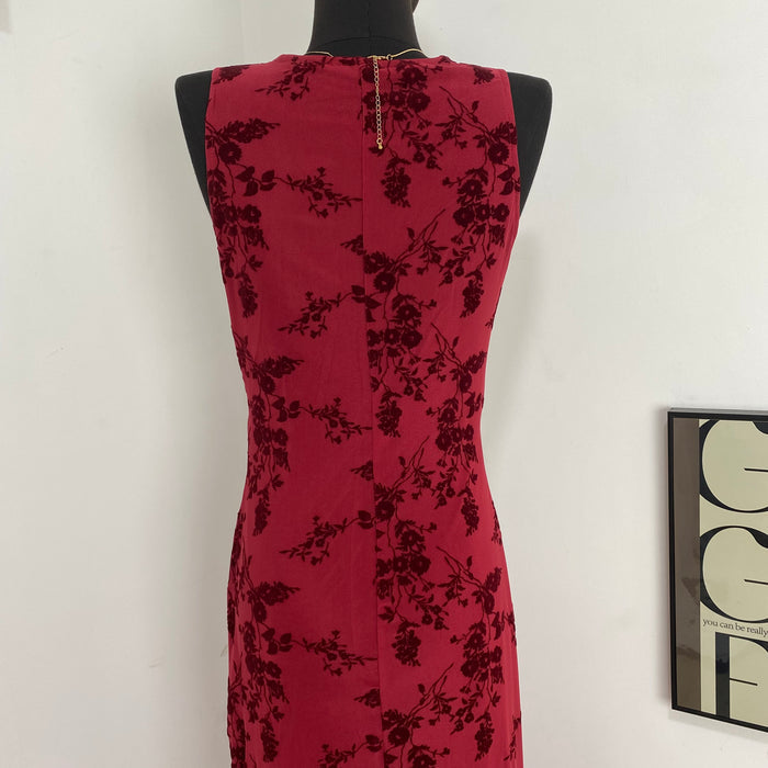 Printed Sleeveless V-Neck Dress