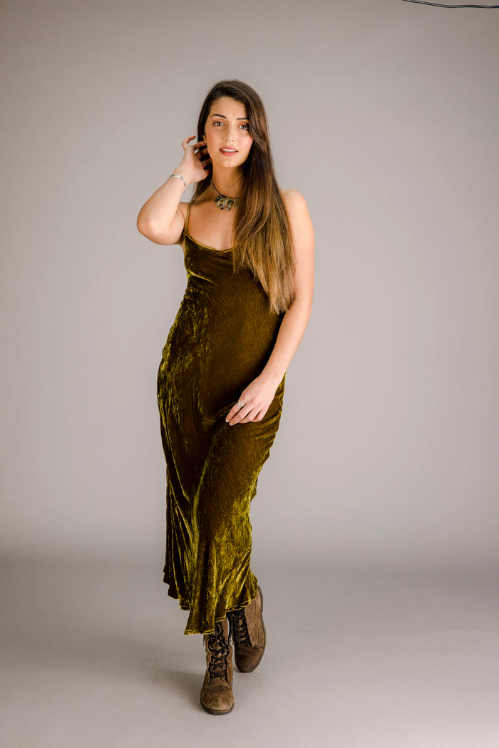 ex small / magical moss / silk velvet with silk linen trim