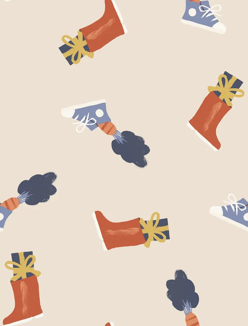 Shoe with Gifts - Family Fabrics B.V.