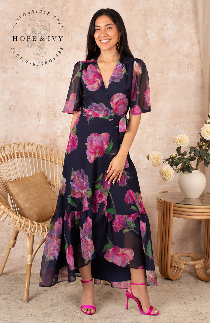 THE ASHIA FLUTTER SLEEVE MAXI WRAP DRESS (NAVY/PINK)