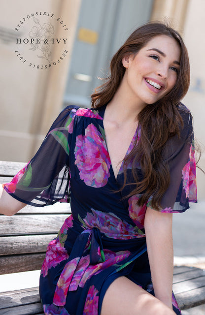 THE ASHIA FLUTTER SLEEVE MAXI WRAP DRESS (NAVY/PINK)