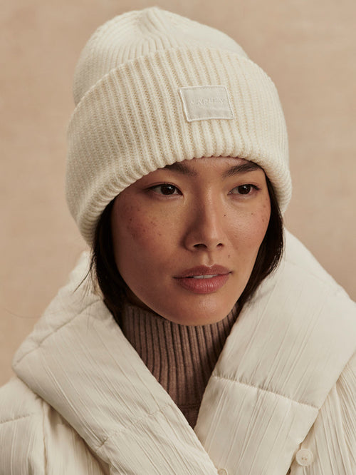VARLEY Carly Beanie in Egret