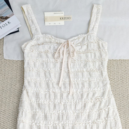 Wavy pattern tie-neck halter dress
