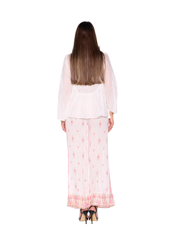 White lurex top. (3608)