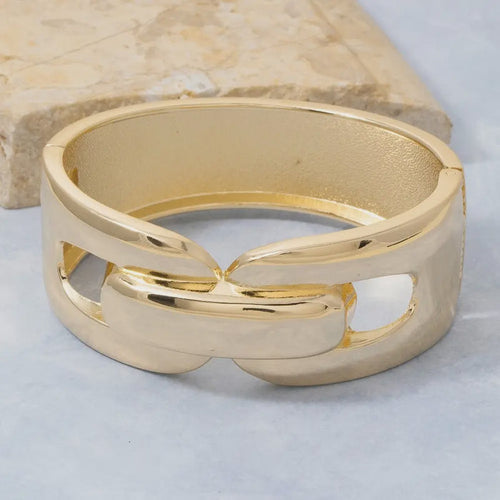 Wide Chain-Link Cutout Hinged Bangle Bracelet