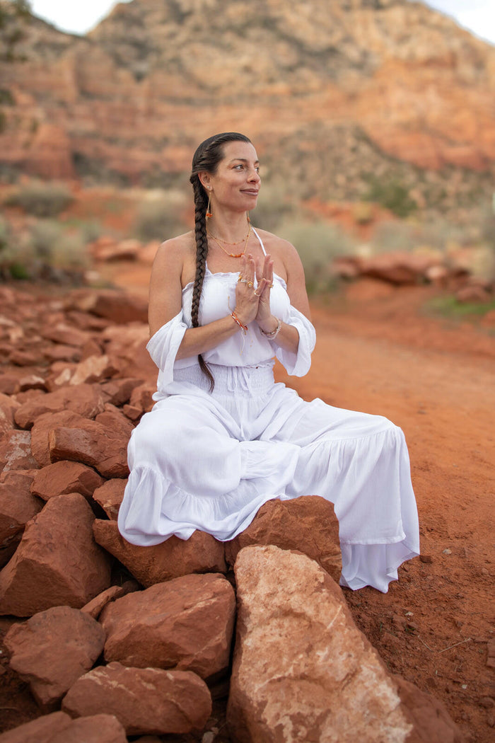 #color_kundalini-white